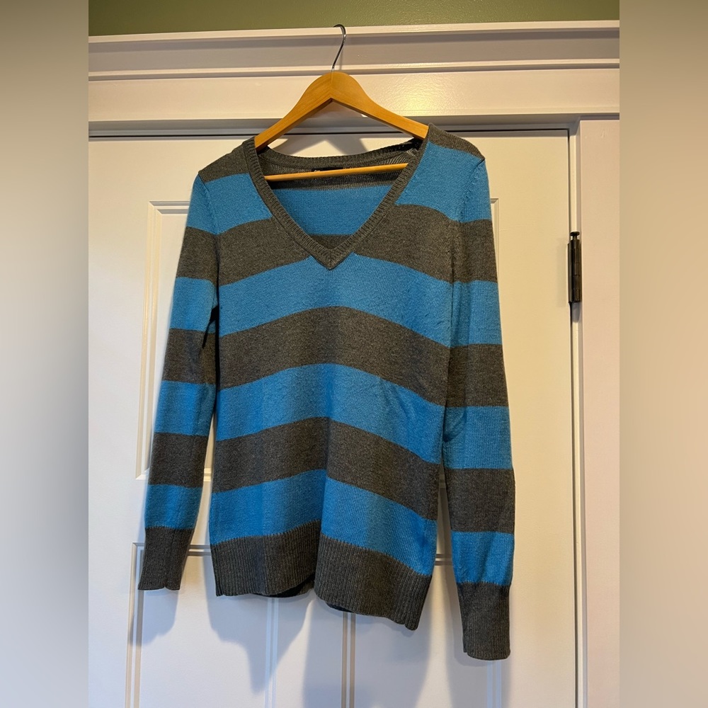 Gap Luxe Crewneck Sweater Size Small